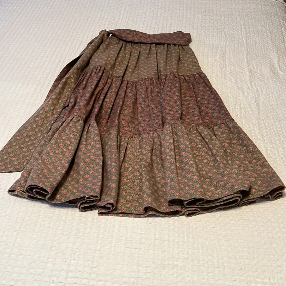 Laura Me Cotton Blend Tiered Midi Floral Print Elastic Waist Skirt with Tie Belt - Picture 9 of 16